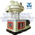 Ring-die sawdust/ rice stalk/ wood pellet making machine with smooth rotation